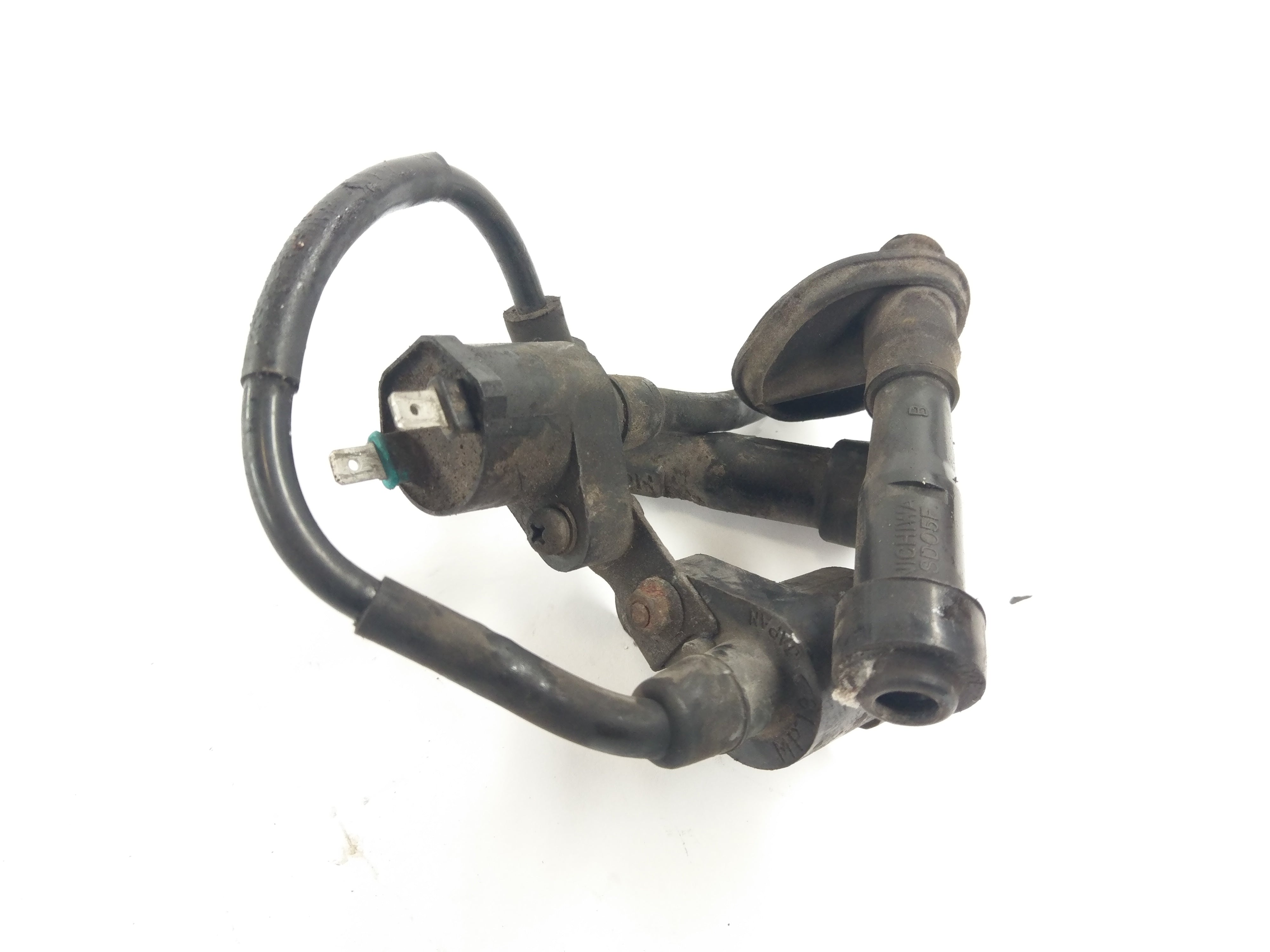 Honda XRV 750 Africa Twin RD04 [1991] - Ignition coil and spark plug connector