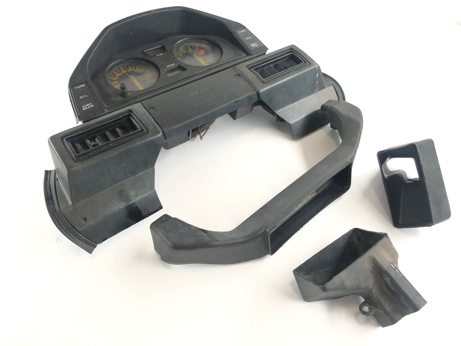 Honda VF 1000 F SC15 [1986] - Cockpit con ventilazione