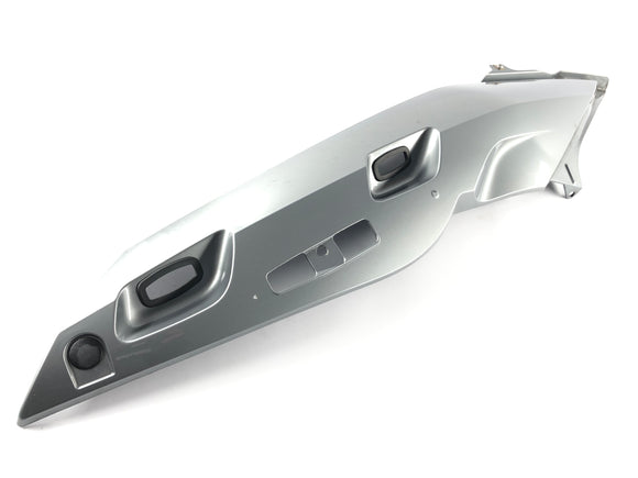 BMW R 1200 RT [2004] - Preso na parte traseira esquerda