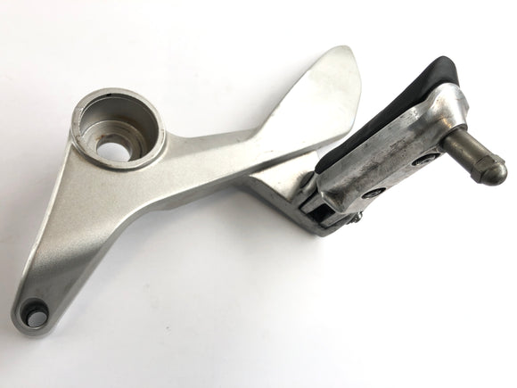 Honda VFR 800 FI RC46 [2000] - Footstest voetsteunhouder Driver links