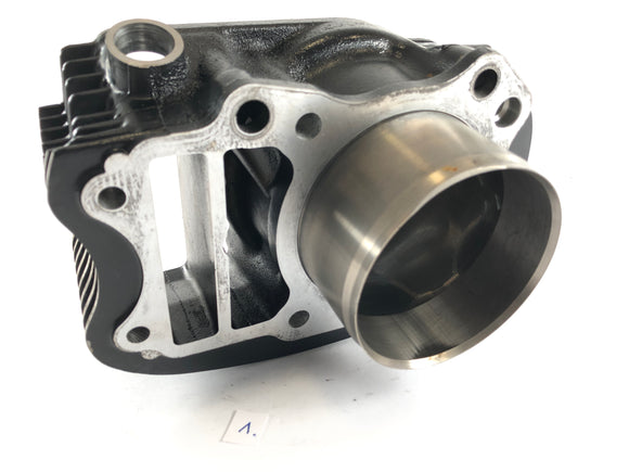 Kawasaki VN 900 Classic [2010] - Cylinder med stempler