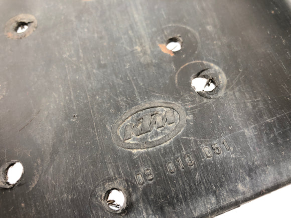 KTM LC4 ER 600 [1994] - Ochrana držáku poznávacích značek