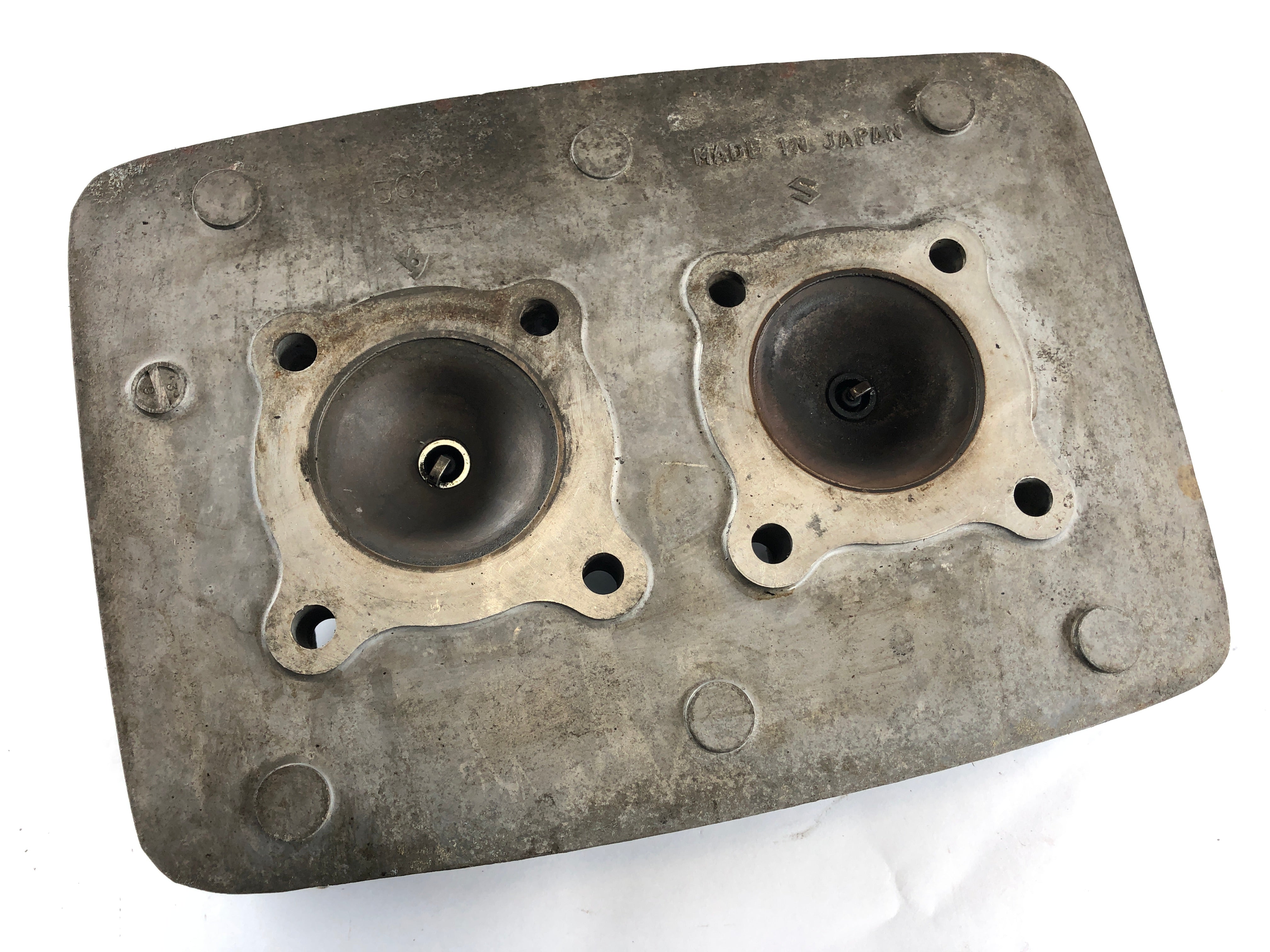 Suzuki GT 250 X7 [1978] - Cylinder head