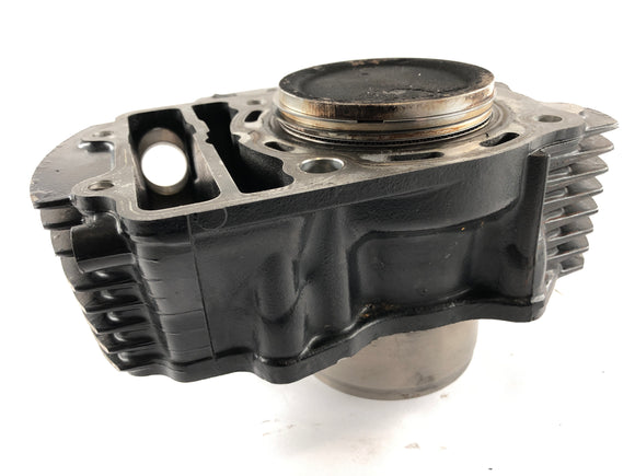 Kawasaki VN 900 Classic [2010] - Cylinder med stempler