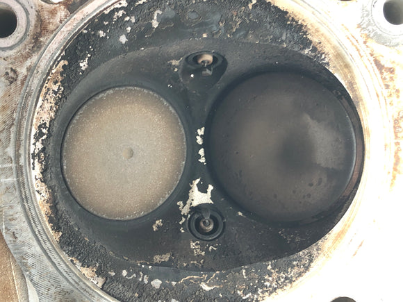 Ducati Multistrada 1000 DS [2004] - Cylinderhovedcylinder bagpå