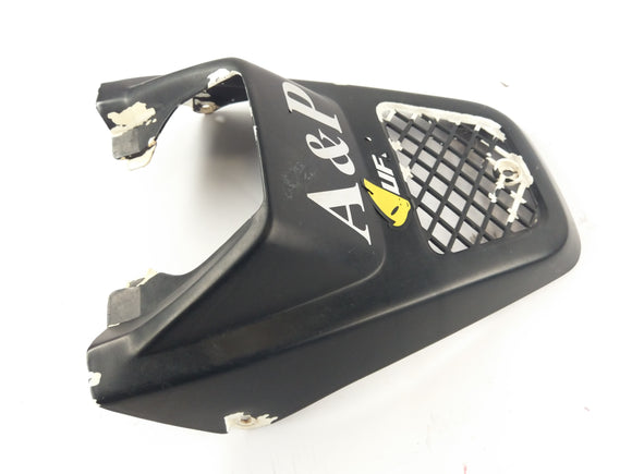 Yamaha YFS 200 BLASTER [1995] - Limpe o revestimento frontal