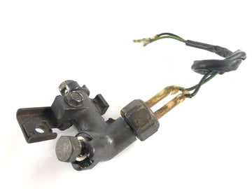 Honda CJ 360 T [1980] - Conexión de la línea de freno Interruptor de luz de freno