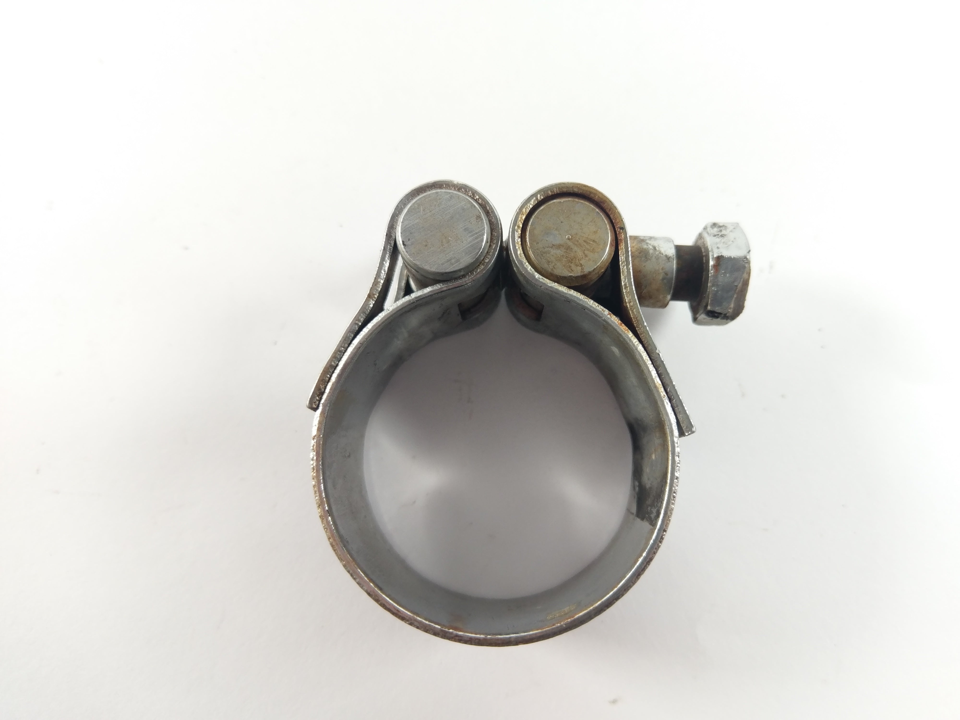 Moto Guzzi V50 V65 - exhaust clamp