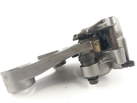 Honda VT 1100 SC32 [1999] - brzdový třmen vzadu s kotevní deskou