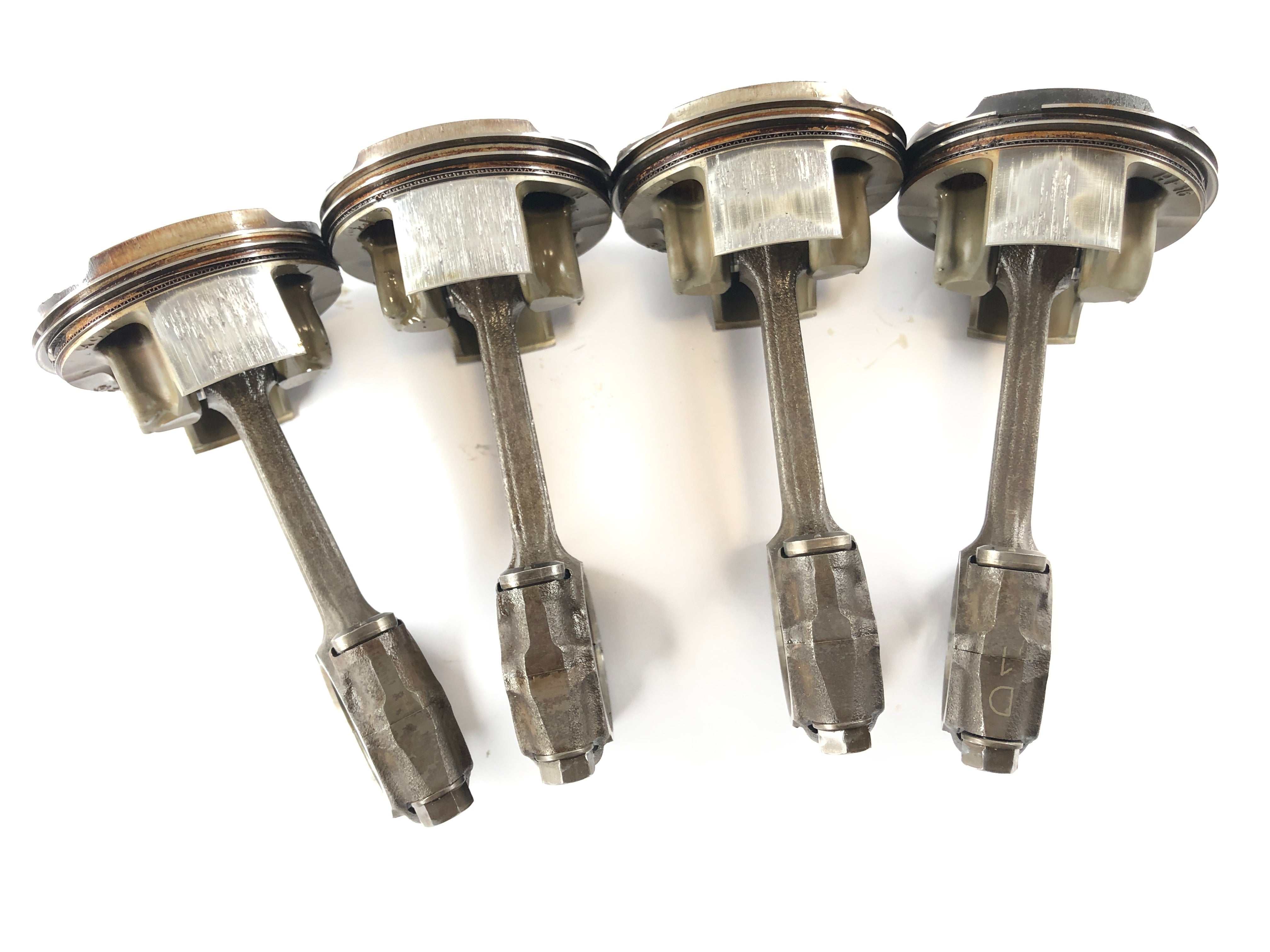 Honda CBR 900 SC50 - Piston and Connecting Rod Set