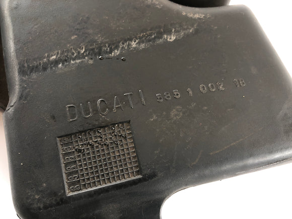 Ducati 888 Strada [1993] - Expansion tank engine housing ventilation