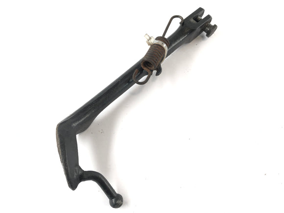 ホンダCB 550 F [スーパースポーツ]  - 春のスタンドサイドスタンド