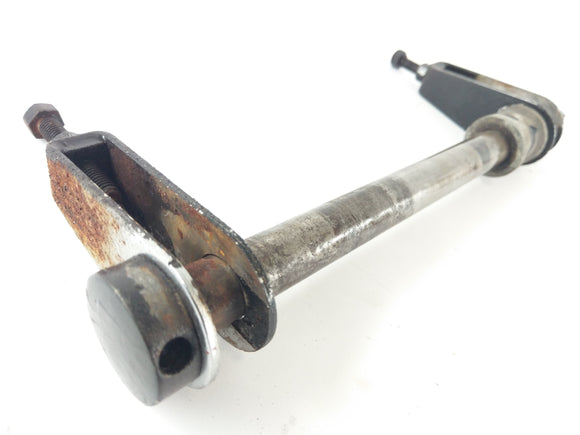 Suzuki GT 750 [1973] - Zadní náprava nápravy vložky