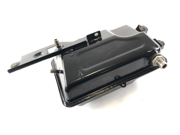 Kan op de spyder SM5 [2009] - olietank