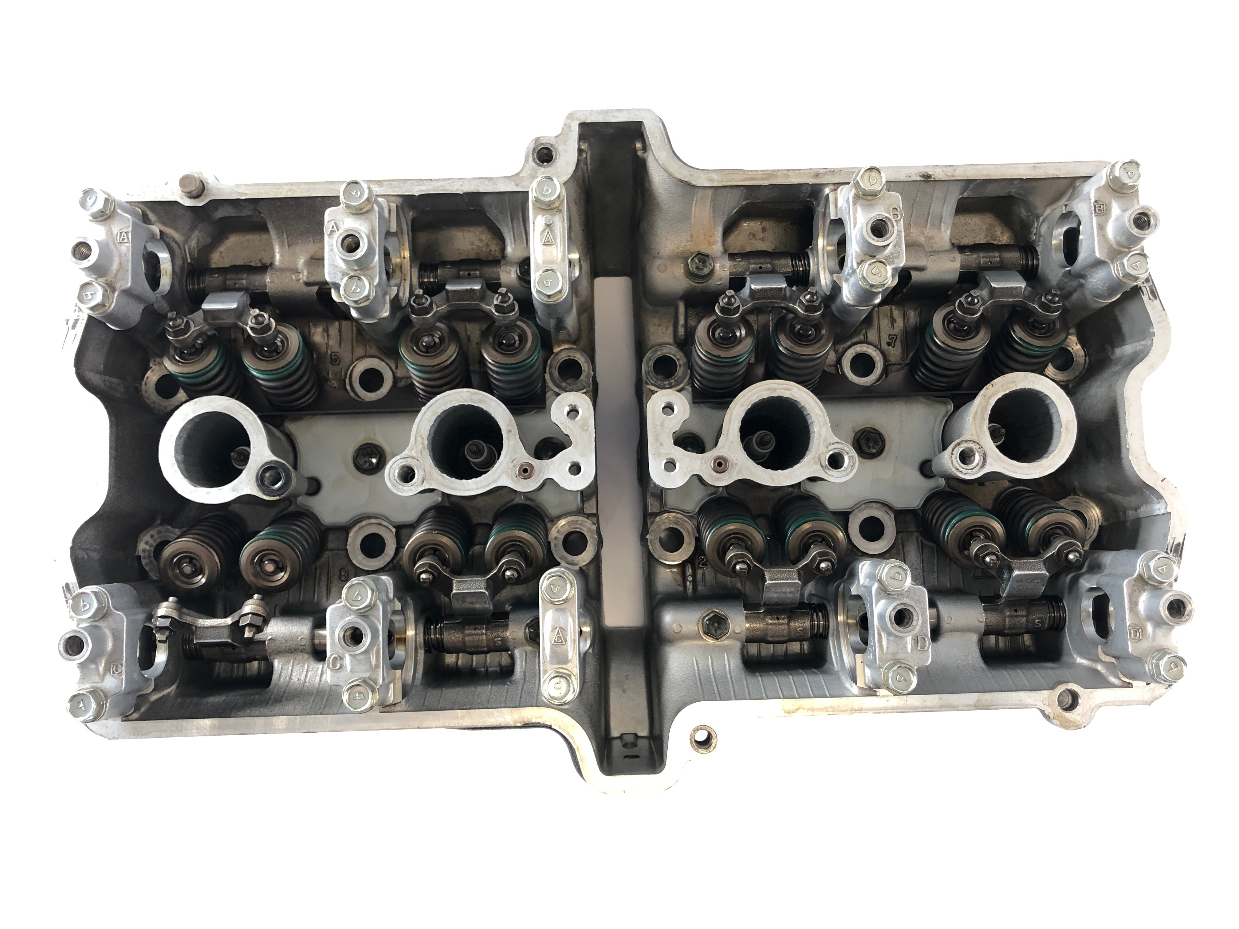 Suzuki Bandit GSF 1200 S WVA9 [2001] - Cylinder Head