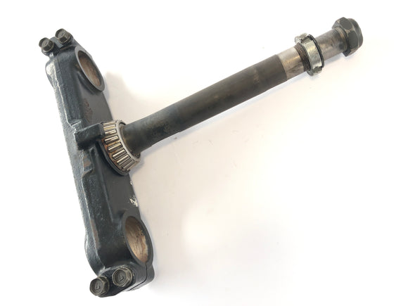 Suzuki DR 800 S SR42B [1991] - té de fourche inférieur