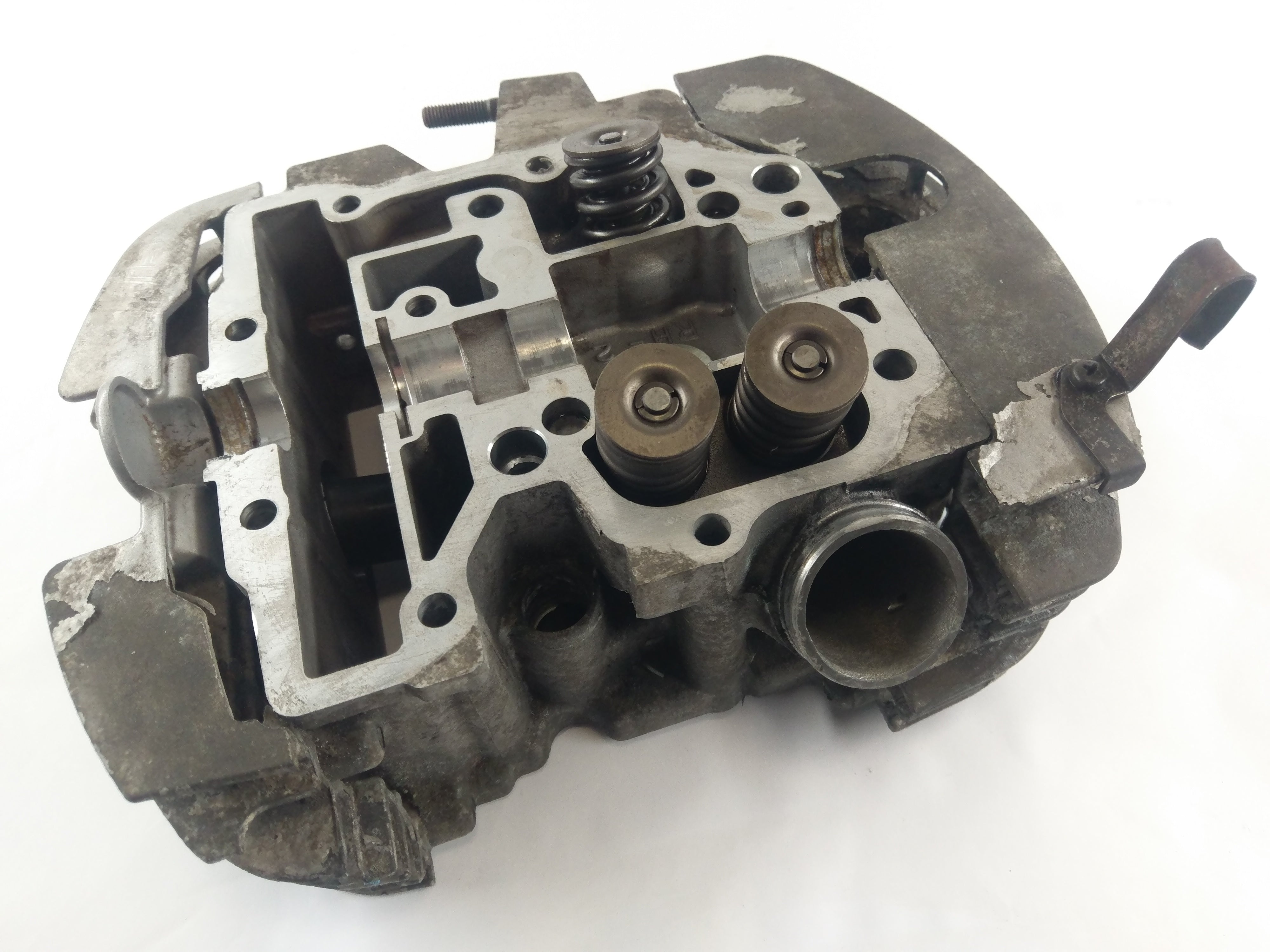 Honda VT 1100 SC32 [1999] - Cylinder head