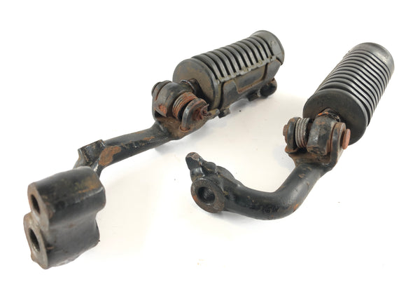 Honda CJ 360 T [1980]  - ホルダーが左右にドライバーのフットレスト