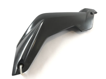 BMW K 1300 R [2010]  - 右侧冷却器的侧面部分