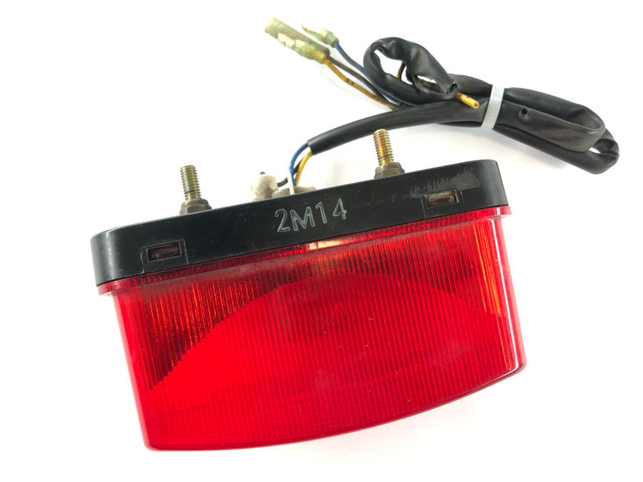 Yamaha Grizzly 660 AM03W [2003] - luz traseira da luz traseira