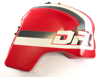 Suzuki Dr 800 S SR42B [1991] - Benzínový nádrž vpravo uvnitř Rusty