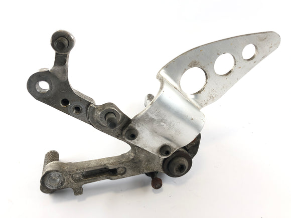 ヤマハTZR 125 4FL [1997]  - ホルダーとペダルセットを備えたドライバーのフットレスト