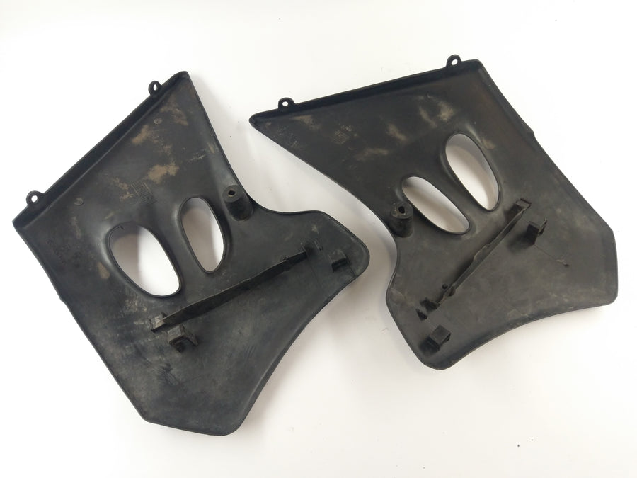 Suzuki RM 250 [1993] - Tank fairing left and right