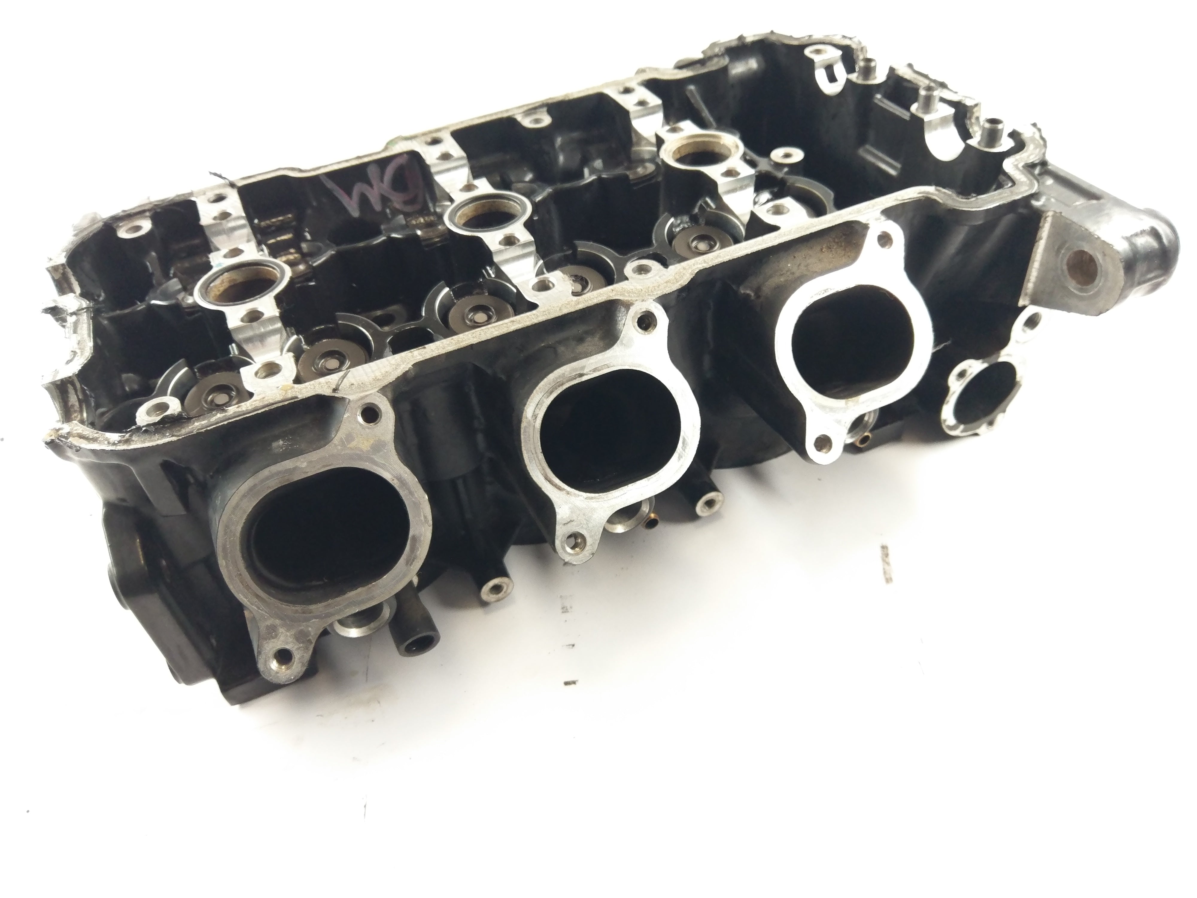 Triumph Speed ​​Triple 955i T595N [2002] - Cylinder head