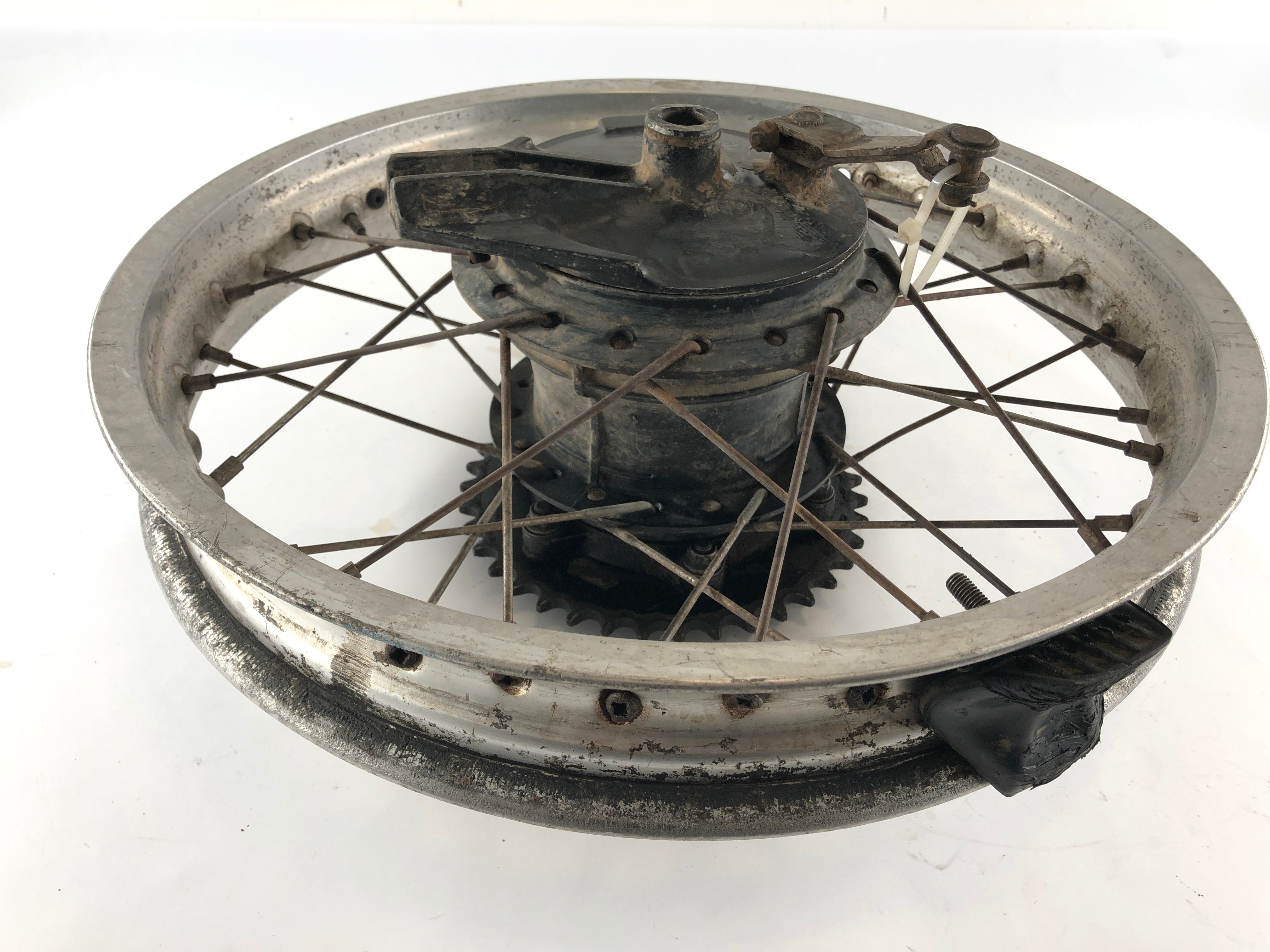 Honda XL 500 R PD02 [1983] - Rim with brake drum