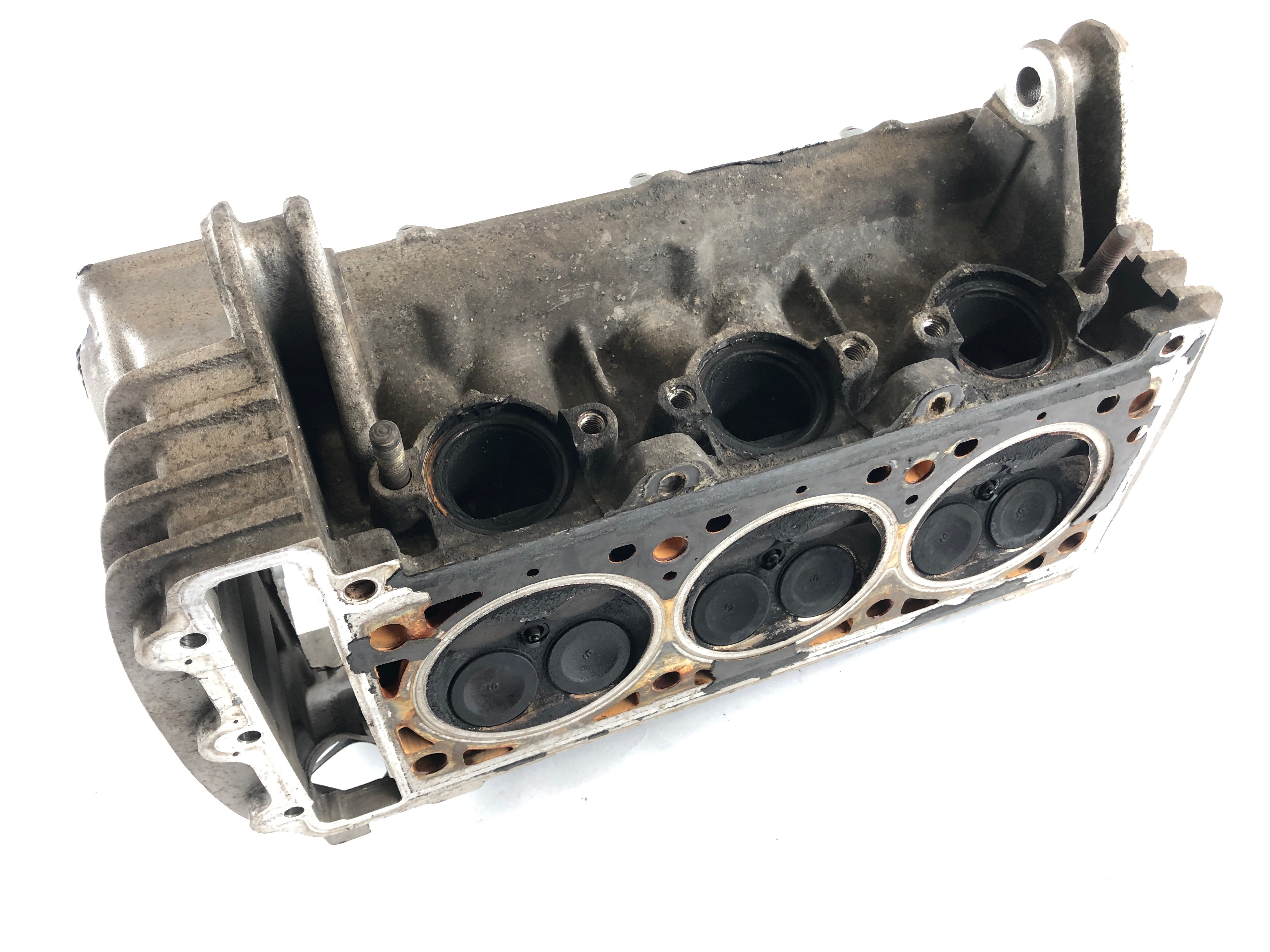 Triumph Thunderbird 900 RT T309 [1997] - Cylinder head