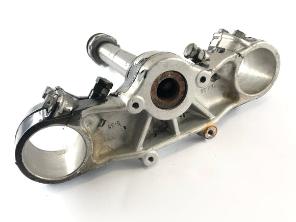 ヤマハTT 600 R DJ01 [2000]  - 下のフォークブリッジ