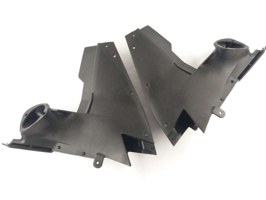 Aprilia første 1000 Futura [2004] - Air Intake Air Duct Set
