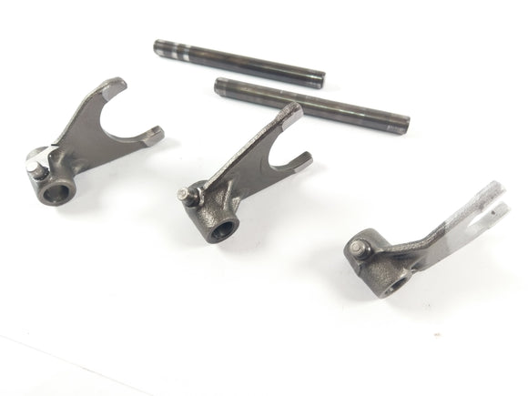 Suzuki RG 250 Gamma GJ21D - Fourchettes et axes de changement de vitesse