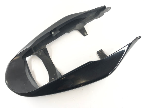 Triumph Tiger 1050 115NG [2016] - Carénage arrière avec rayures