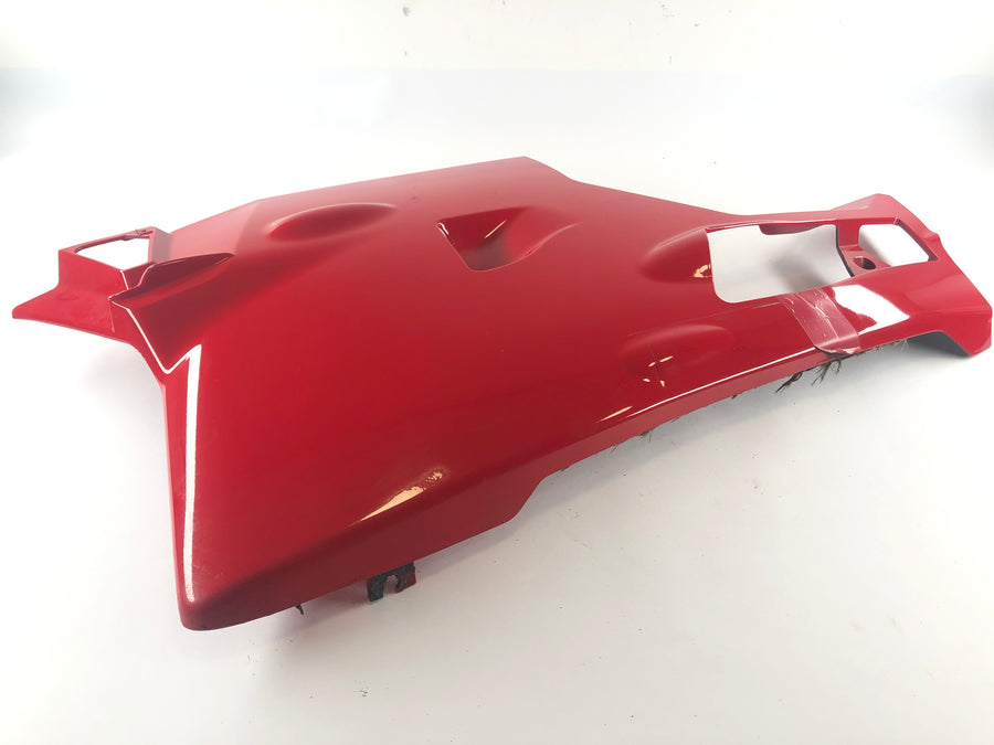 Ducati 999 H4 [2003] - Parte inferiore del rivestimento del rivestimento laterale a sinistra con crack