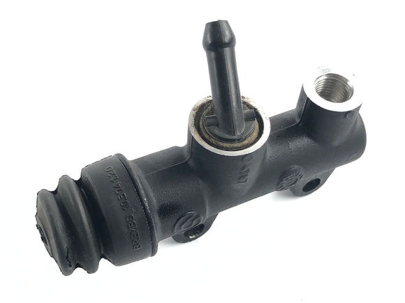 Moto Guzzi Norge 1200 LP [2006] - Bomba de freio atrás