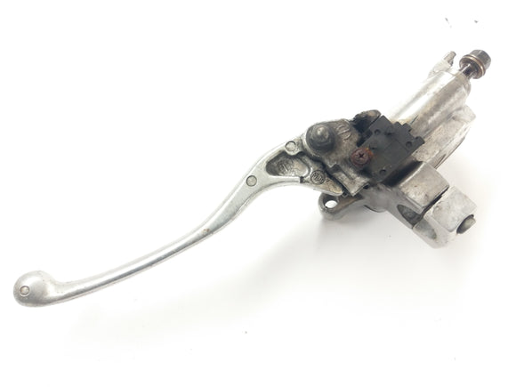 Honda VT 1100 SC32 [1999] - Тормозный насос спереди с тормозной ручкой