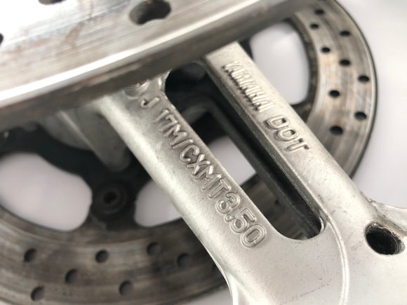 ヤマハFJR 1300 A RP11 [2005]  - ブレーキディスク付きのフロントホイールリム